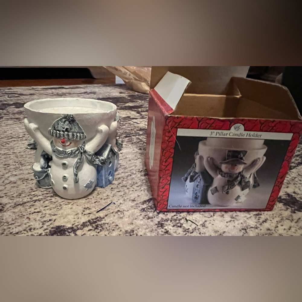 Snowman Candle Holder with Birdhouse